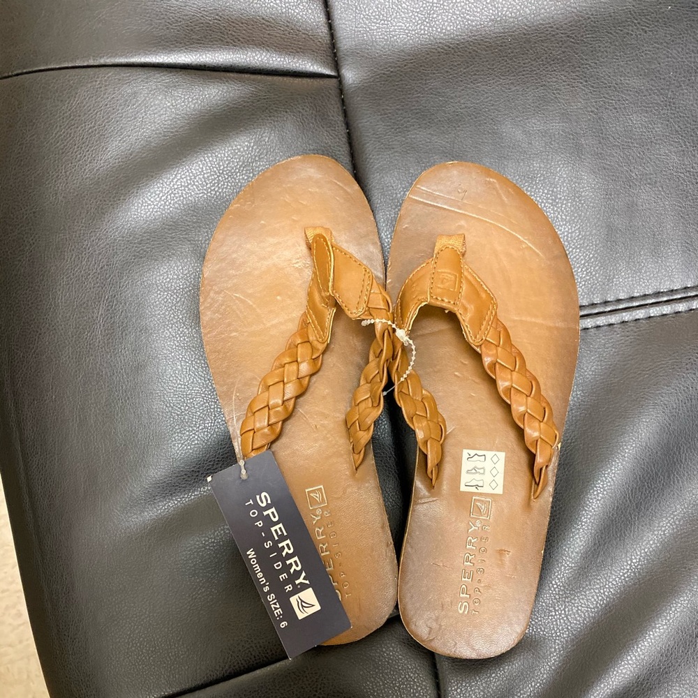Sperry sandals